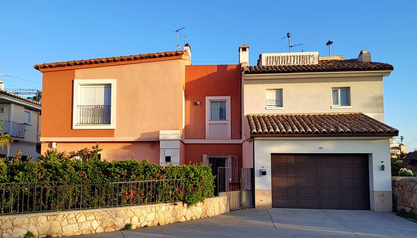 Resale properties