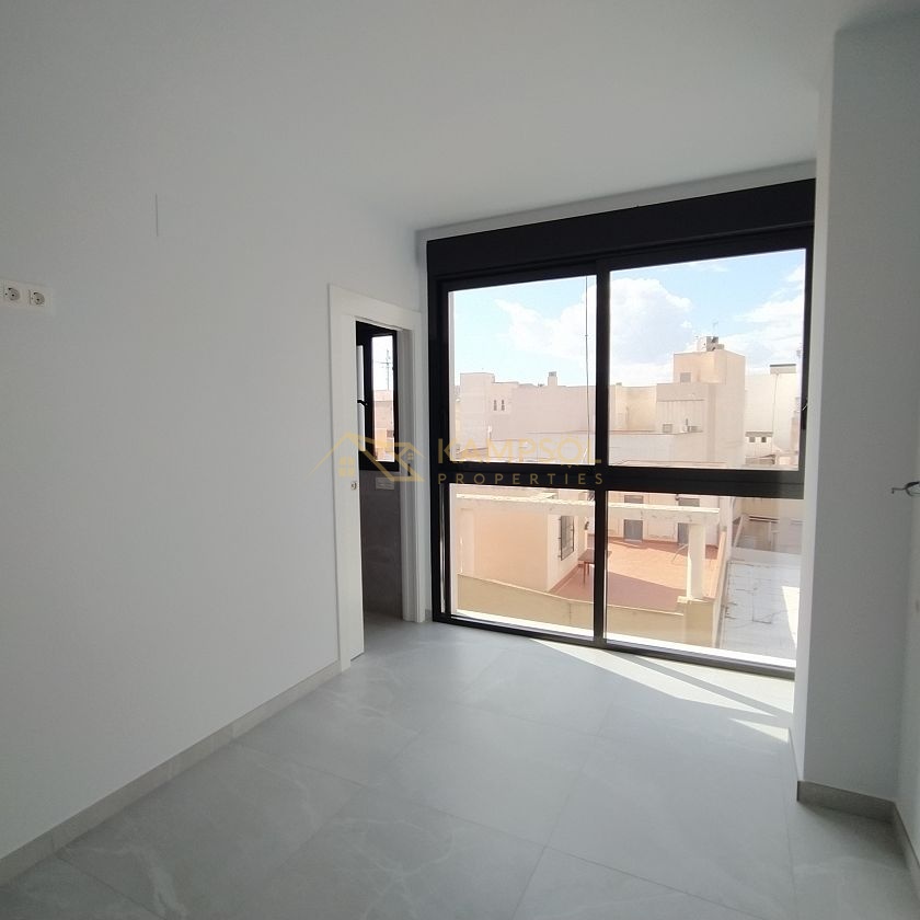 Brand New Apartment with Sea Views & Pool!