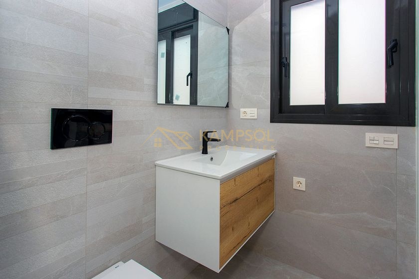 Brand New Apartment with Sea Views & Pool!