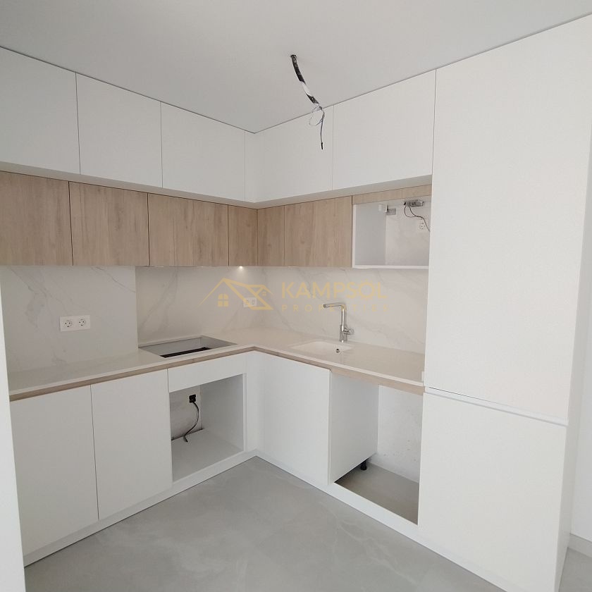 Brand New Apartment with Sea Views & Pool!