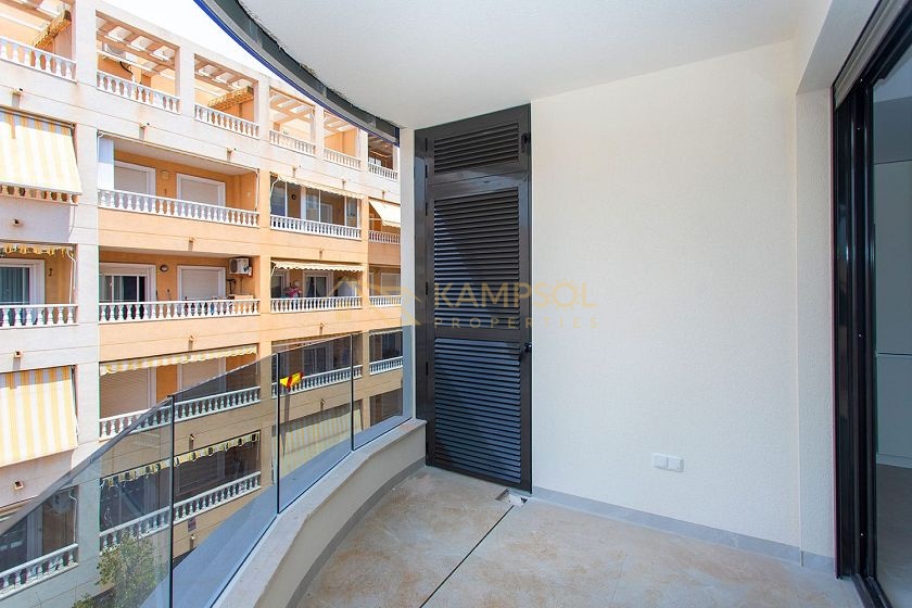 Brand New Apartment with Sea Views & Pool!