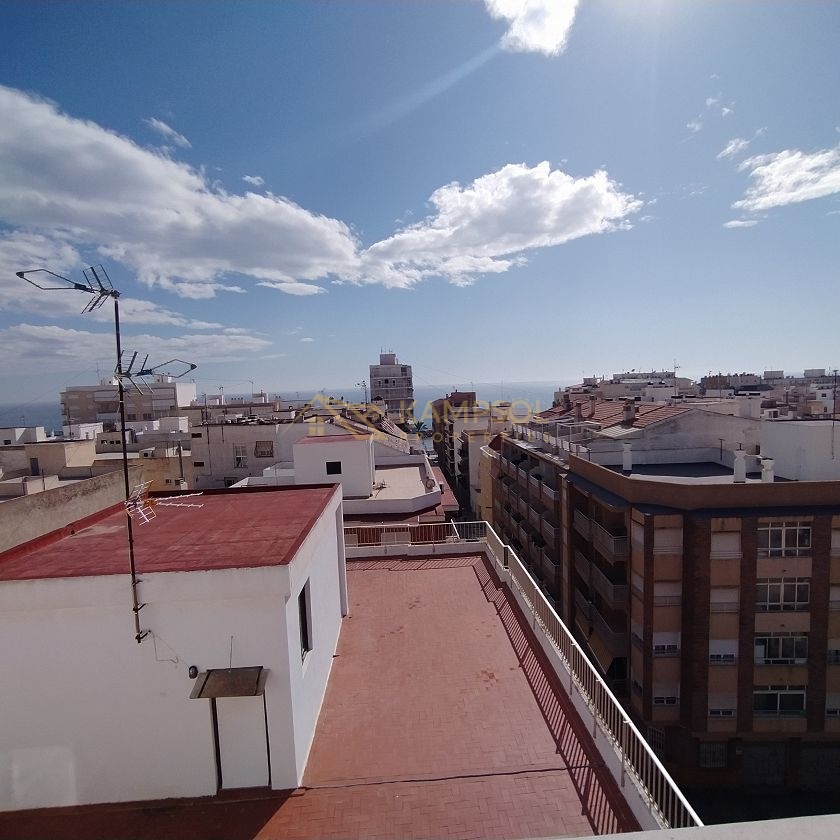 Brand New Apartment with Sea Views & Pool!