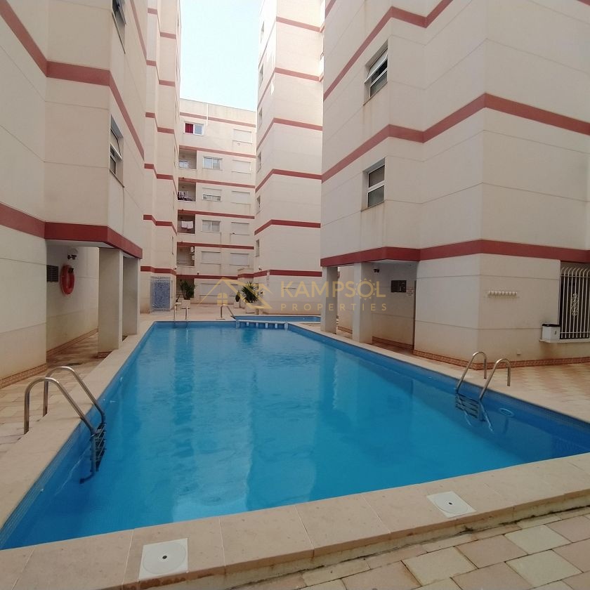 Prime Opportunity: Bright, Equipped Apartment in Torrevieja Center.