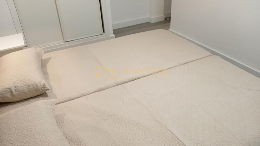 Central Torrevieja Apartment: Fully Furnished, Ready to Move In!