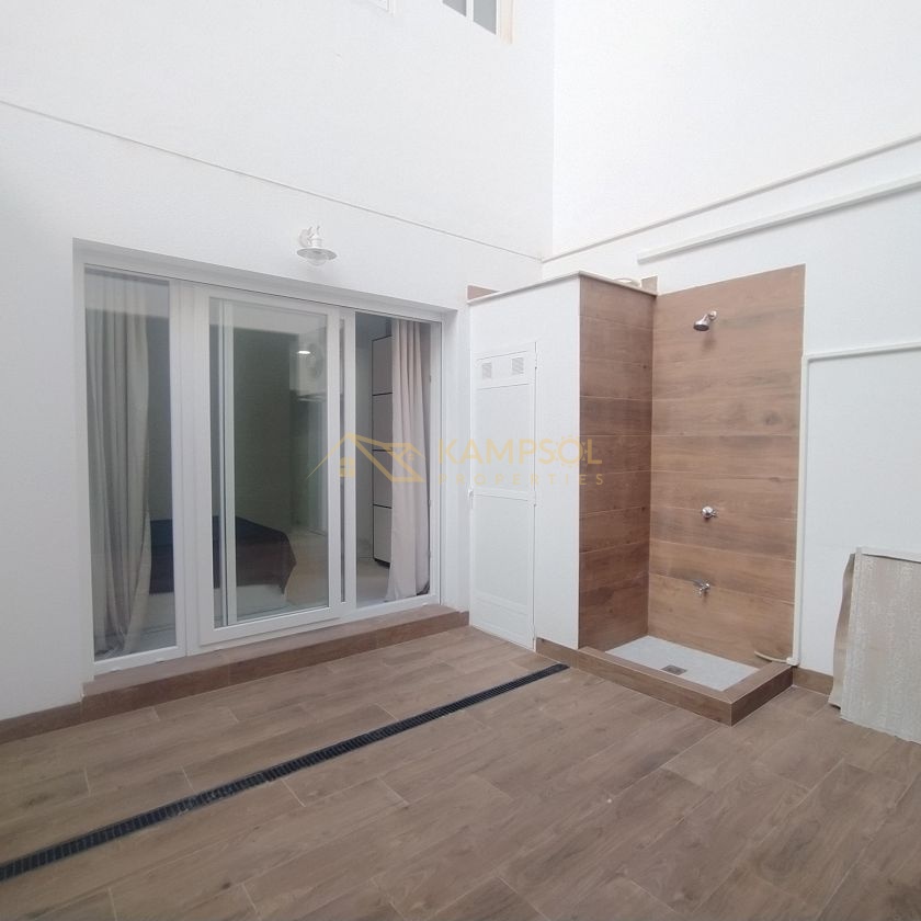Torrevieja: 2nd Line Playa del Cura, Renovated!
