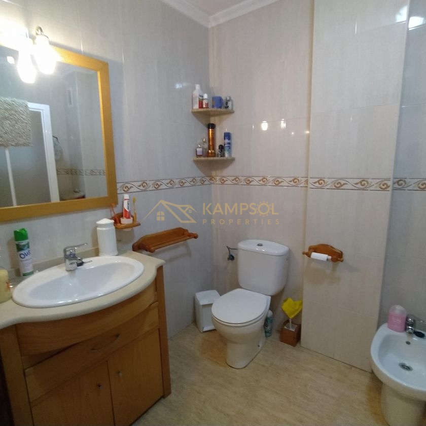 Spacious Apartment with Parking