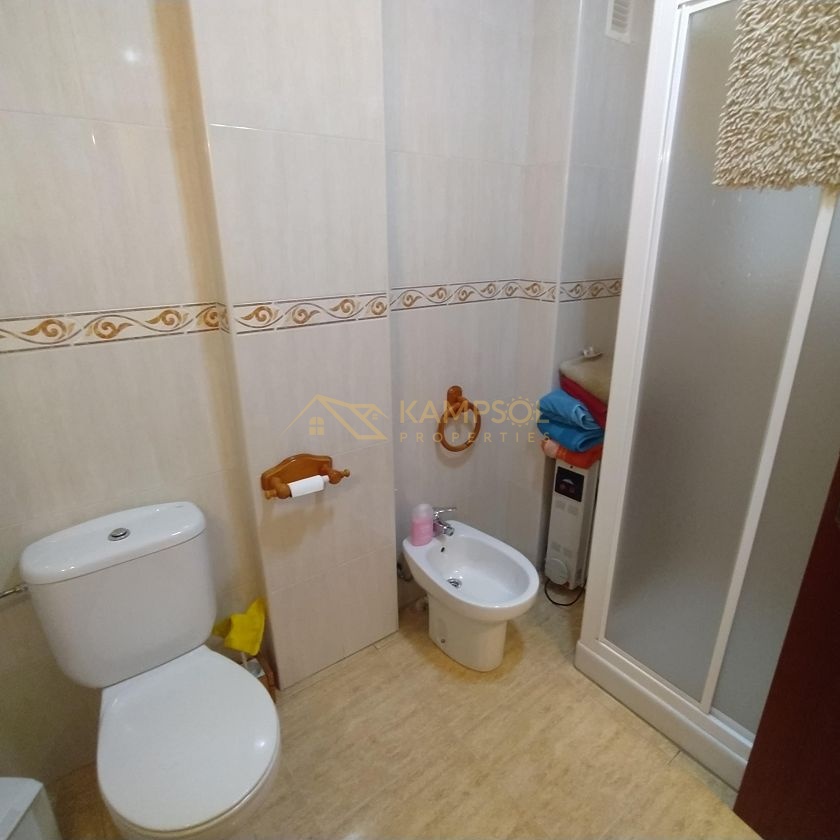 Spacious Apartment with Parking
