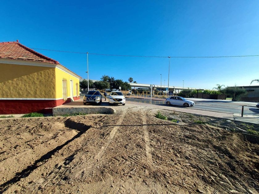Finca with Land in Orihuela