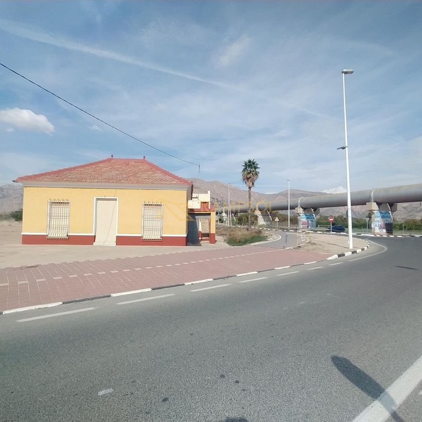 Finca with Land in Orihuela