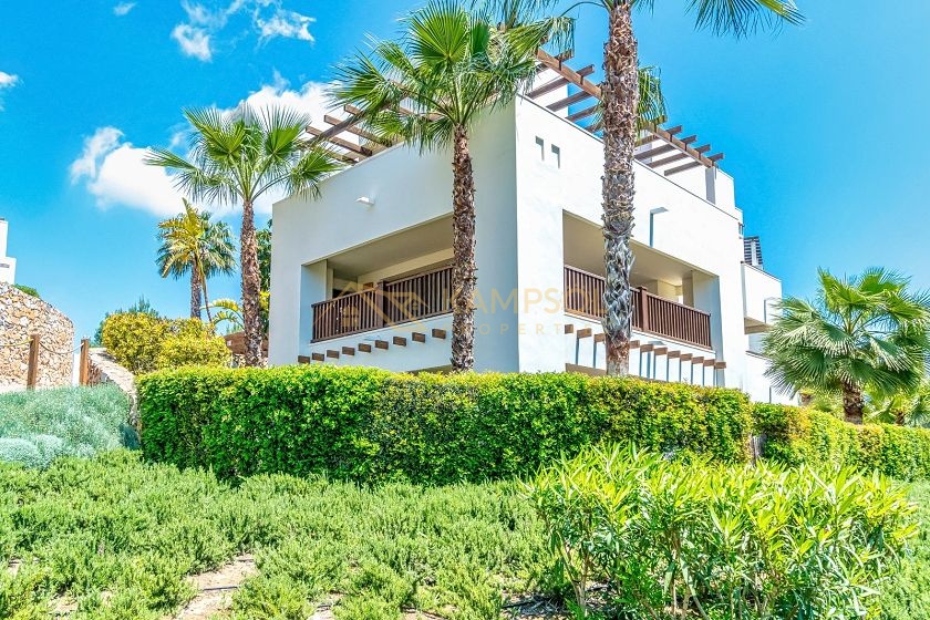 Las colinas Golf corner apartment